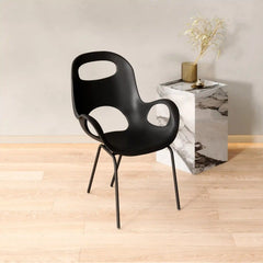 Oh Chair