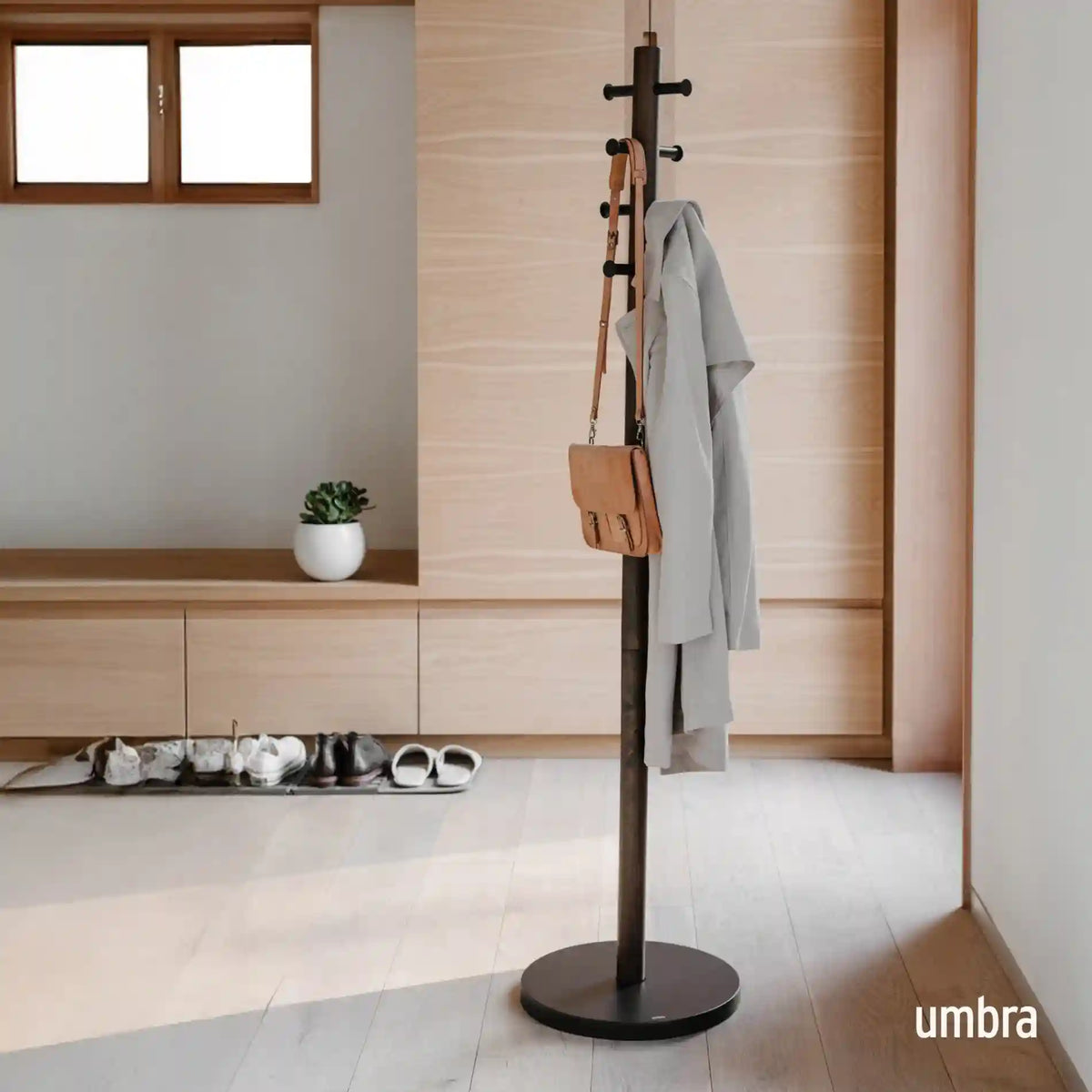 Pillar Coat Rack