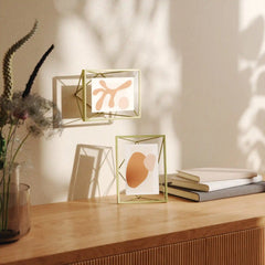 Prisma Picture Frame