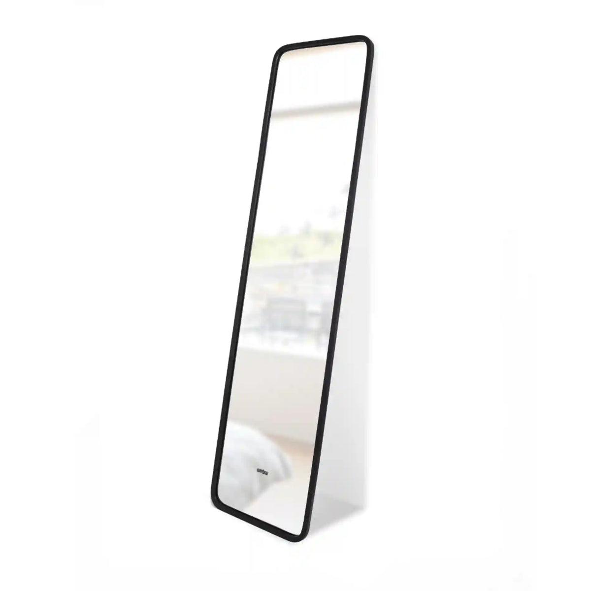 Hub Leaning Mirror